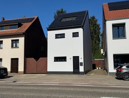                                         Eengezinswoning te koop in Zonhoven, € 339.000
