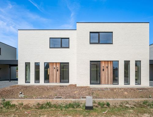                                         Eengezinswoning te koop in Vorst, € 435.000
