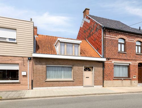                                         Woning te koop in Gullegem, € 178.000
