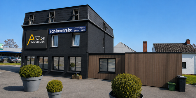 Huis te koop in Rue de Dinant 379, 5570 Feschaux