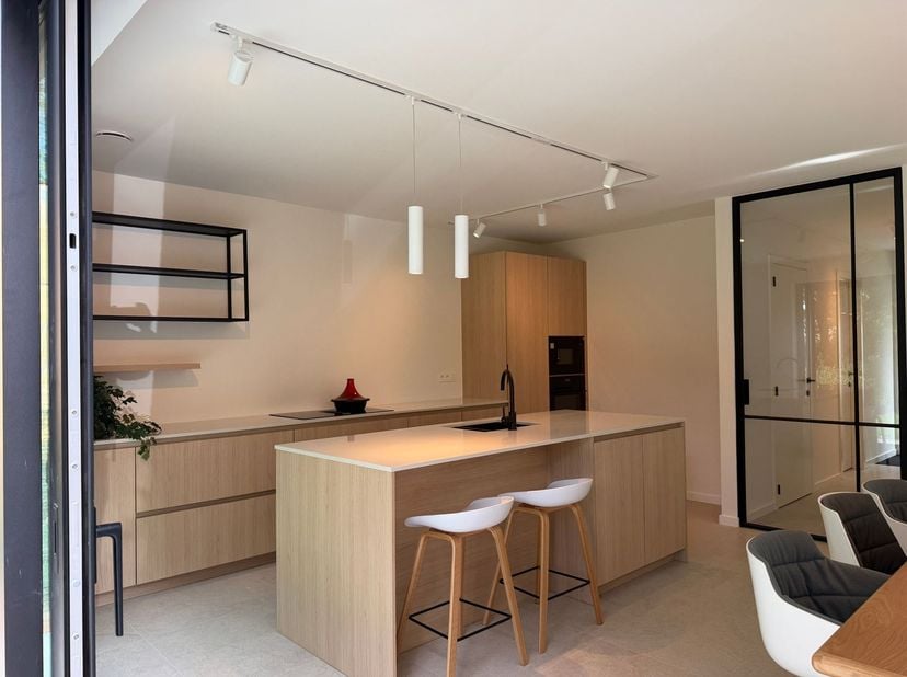Huis te koop in Lage Kaart 452,
                    2930 Brasschaat