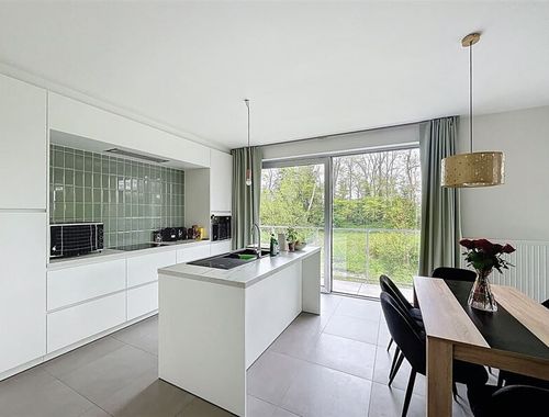                                         Appartement à vendre à Roeselare, € 312.000
