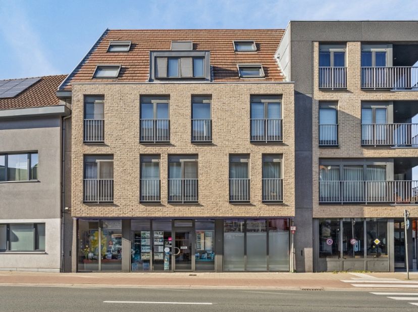 Bien professionnel à vendre
                    à 9040 Sint-Amandsberg