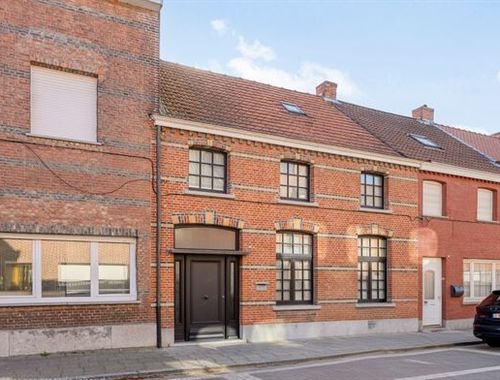                                         Woning te koop in Niel, € 397.000
