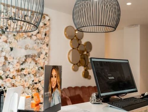                                         Handelszaak te huur in Gavere, € 100
