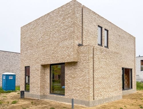                                         Maison à vendre à Meeuwen, € 444.000
