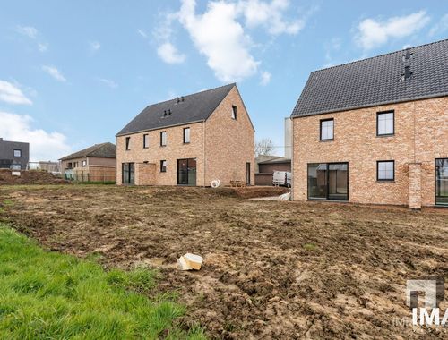                                         Pastorijwoning te koop in Halen, € 388.750

