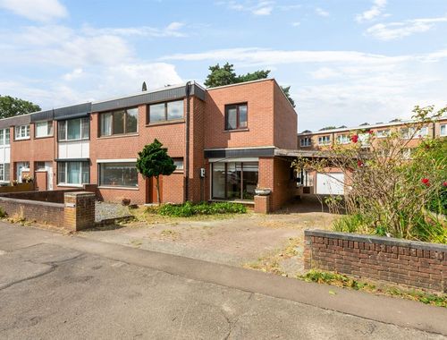                                         Eengezinswoning te koop in Genk, € 280.000

