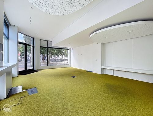                                         Handelszaak te huur in Gent, € 2.450
