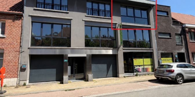 Appartement te koop in lamstraat 153, 9100 Sint-Niklaas
