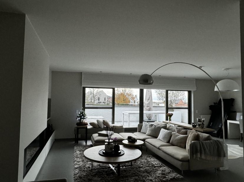 Appartement à louer
                    à 3730 Hoeselt