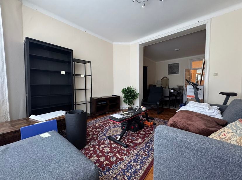 Ukkel - Uitzicht op het Wolvendaelpark - Lumineus appartement van &amp;plusmn; 90m&amp;sup2;, gelegen op de 1e verdieping van een klein gebouw, bestaande uit