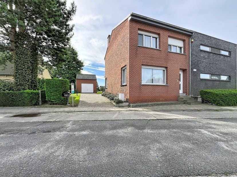 Huis te koop in Buurtstraat 58,
                    9990 Maldegem