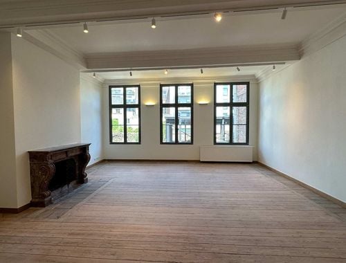                                         Appartement te huur in Antwerpen, € 1.100
