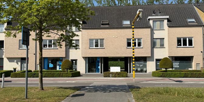 Bedrijfsvastgoed te huur in 8310 Assebroek