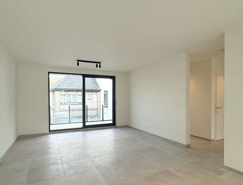                                         Appartement à louer à Beveren-Waas, € 1.225
