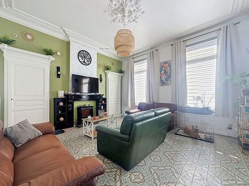 Huis te koop
                    in 6040 Jumet