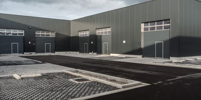Bedrijfsvastgoed te huur in Schaapbruggestraat 8, 8800 Roeselare