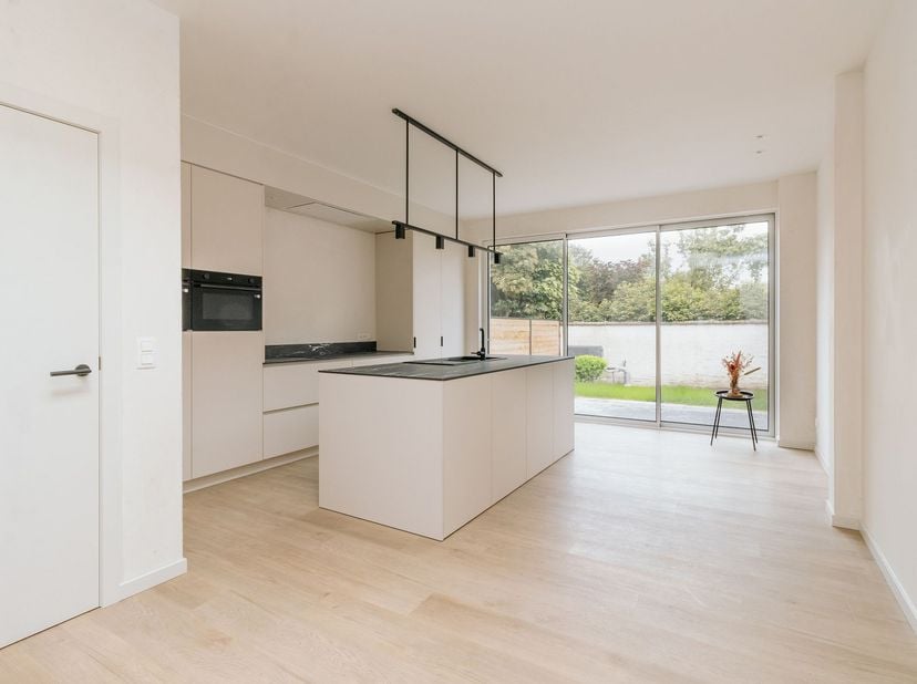Maison à vendre à Generaal Mahieustraat 49,
                    2170 Merksem