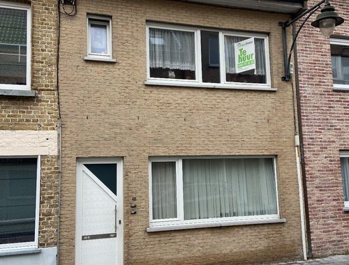                                         Duplex te huur in Koekelare, € 715
