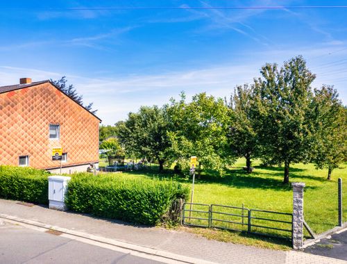                                         Bouwgrond te koop in Haccourt, € 115.000
