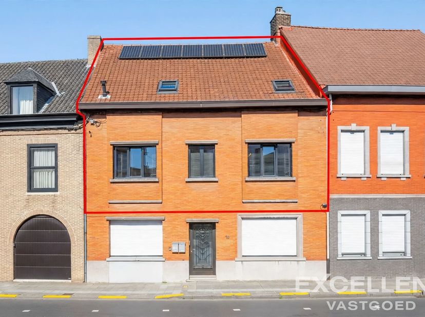 Huis te koop in ,
                    8560 Wevelgem