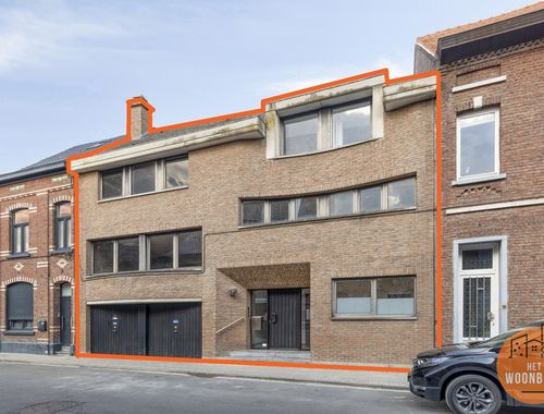                                         Gemengd gebruik te koop in Lot, € 475.000
