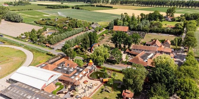Bien professionnel à vendre à x 1, 9980 Sint-Laureins