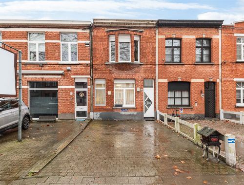                                         Eengezinswoning te koop in Lier, € 335.000
