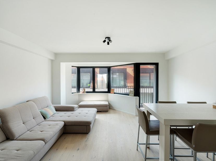 Appartement à vendre
                    à 8301 Heist-aan-Zee