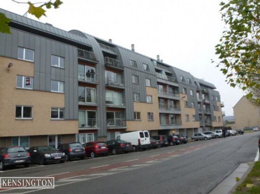Garage à louer
                    à 9000 Gent
