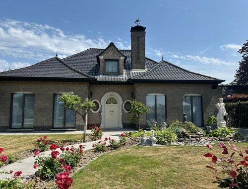                                         Bungalow te koop in Ruiselede, € 444.400
