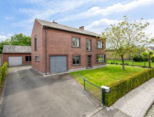                                         Woning te koop in Merelbeke, € 498.000
