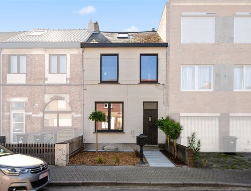                                         Eengezinswoning te koop in Mechelen, € 399.000

