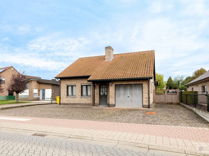 Huis te koop in Schoolstraat 50A,
                    2222 Itegem