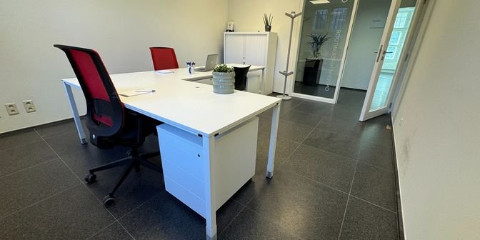 Bien professionnel à louer à Jan van Eyckplein 2, 8000 Brugge