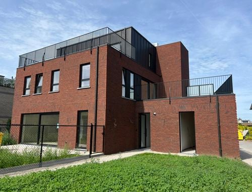                                         Appartement à louer à Kessel, € 860

