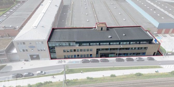 Bedrijfsvastgoed te koop in Guido Gezellelaan 7, 8800 Roeselare