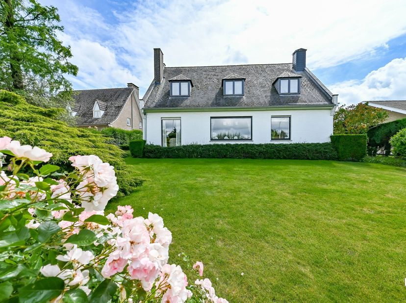 Huis te koop in Wilgenlaan 7,
                    8860 Lendelede
