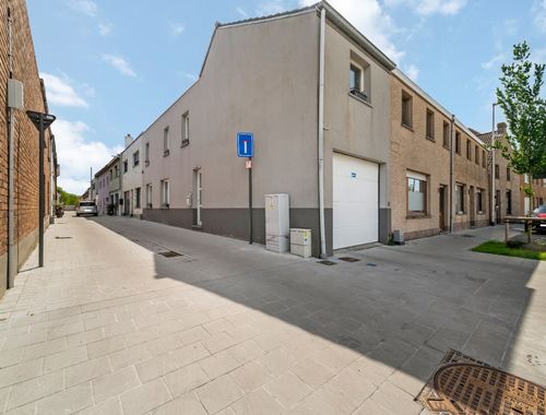                                         Maison à vendre à Snaaskerke, € 239.000
