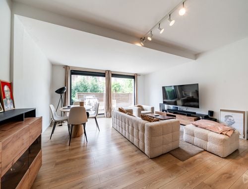                                         Appartement te koop in Groot-Bijgaarden, € 349.000

