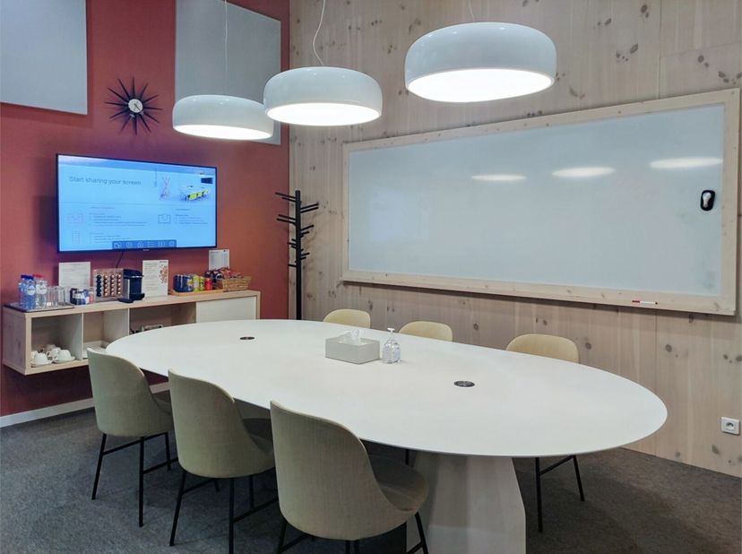 Richt een kantoortuin in voor 10 personen met een volledig flexibel contract dat met je bedrijf meegroeit.<br />
Zet uw bedrijf op het juiste spoor en