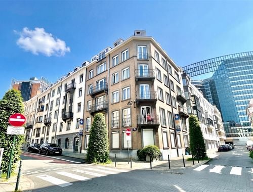                                         Studio met slaaphoek te koop in Brussel, € 195.000
