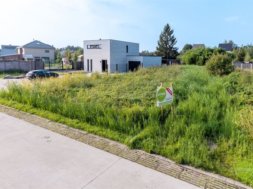 Bouwgrond voor open bebouwing Balen.<br />
<br />
Deze prachtig gelegen bouwgrond van 795 m² biedt u de unieke kans om uw droomwoning te realiseren