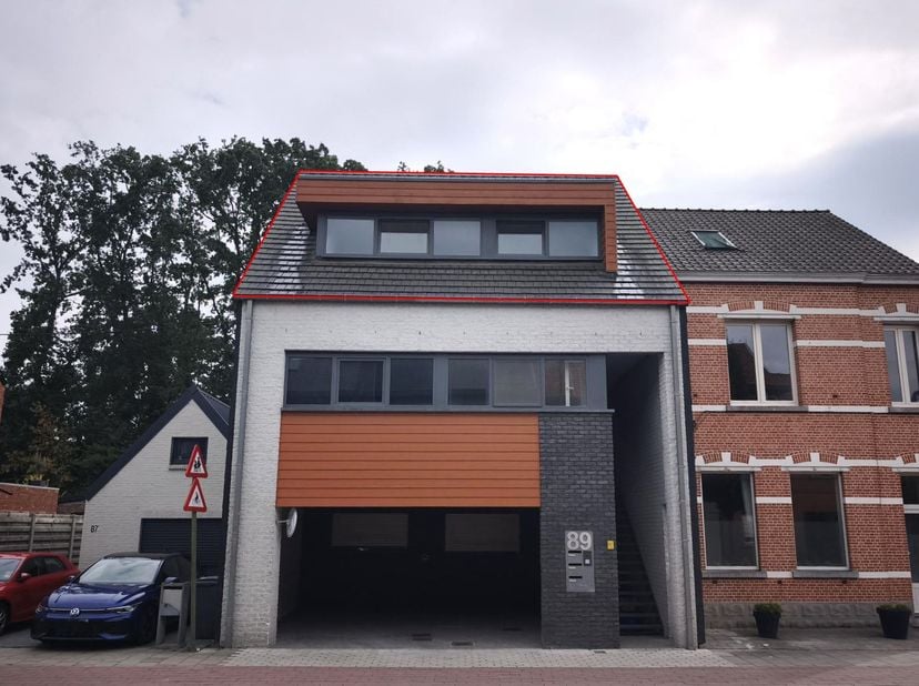 Nieuwbouw appartement met 1 slaapkamer en moderne afwerking<br />
<br />
Ligging<br />
Dit appartement is gelegen in de Vaartstraat te Balen, op ee