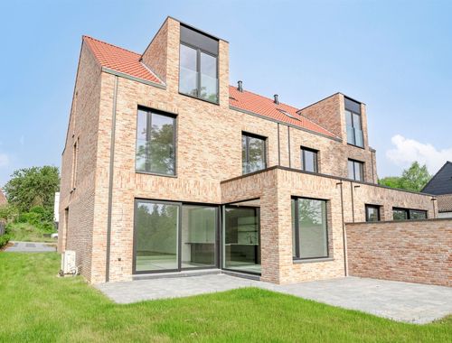                                         Woning te koop in Loonbeek, € 785.000
