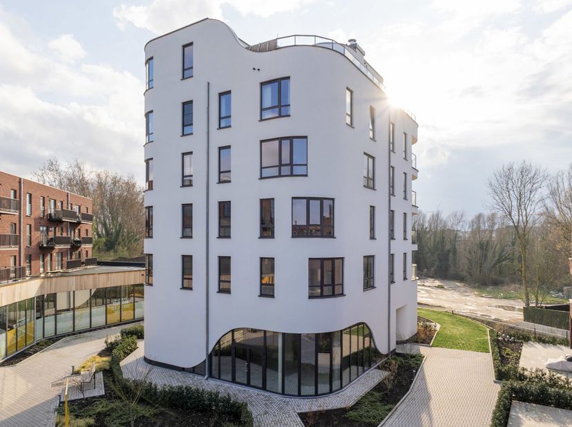 Zeer gunstige nieuwe voorwaarden!<br />
Bezoek dit appartement tijdens de opendeurdag op zaterdag 20 juni van 11u tot 13u. Vrij bezoek, zonder afspraa