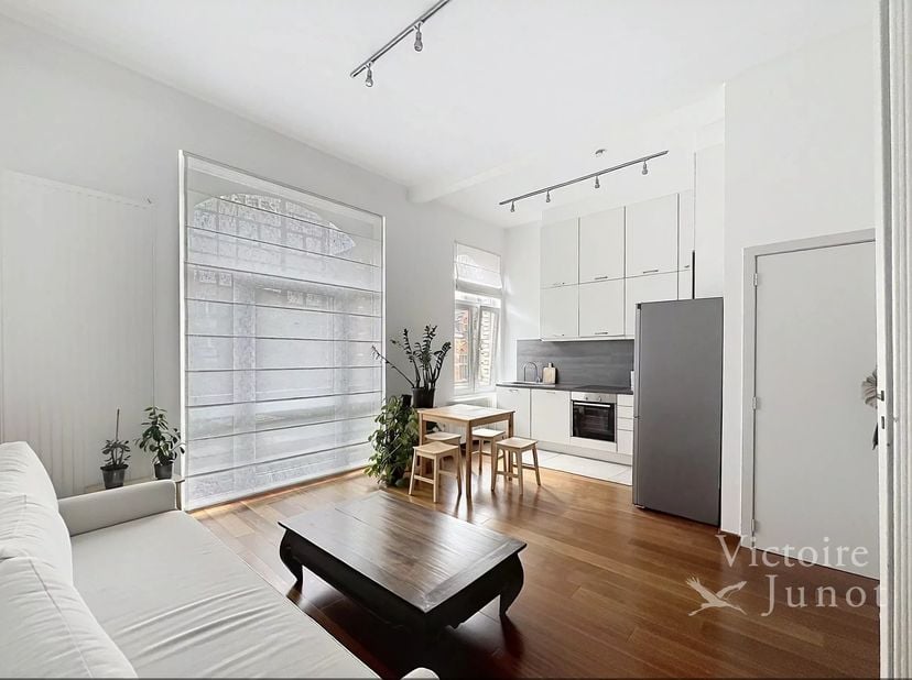 Appartement te huur in CP- 1 bus er,
                    1040 Etterbeek