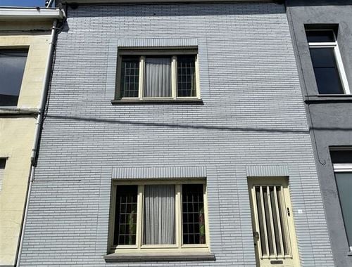                                         Maison unifamiliale à vendre à Kortrijk, € 110.000
