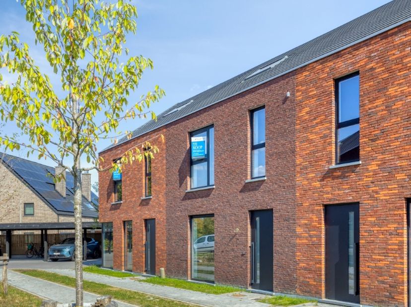 Huis te koop
                    in 9120 Melsele